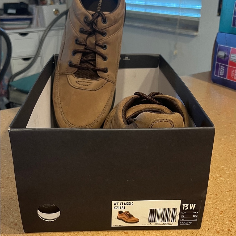 Rockport Men's Tan Oxfords